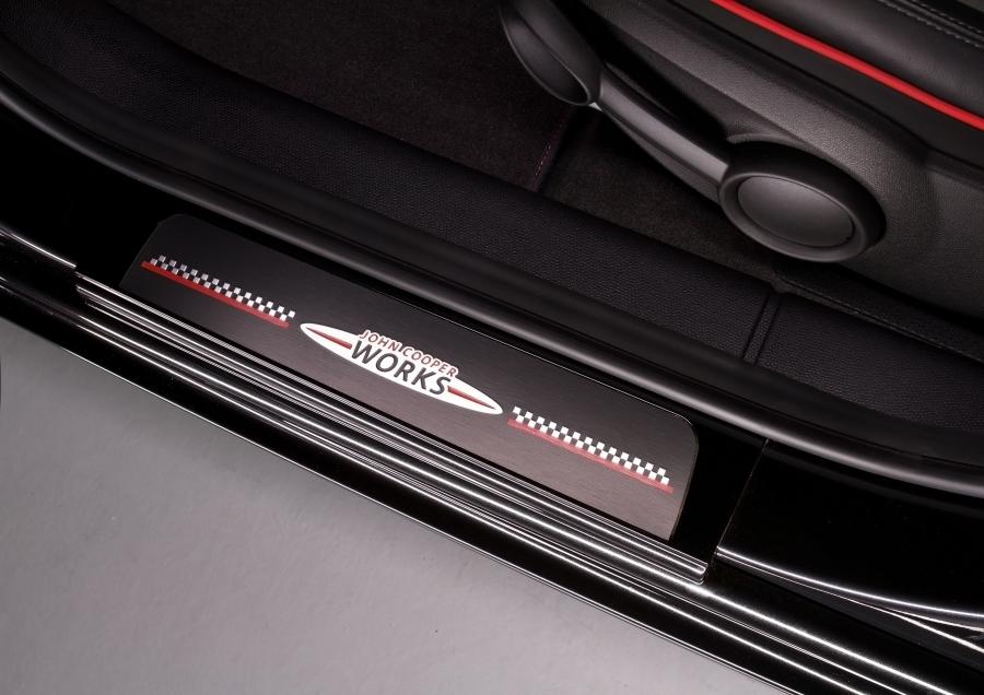  Mini Countryman JCW 2012 года  (фото 9 из 211)